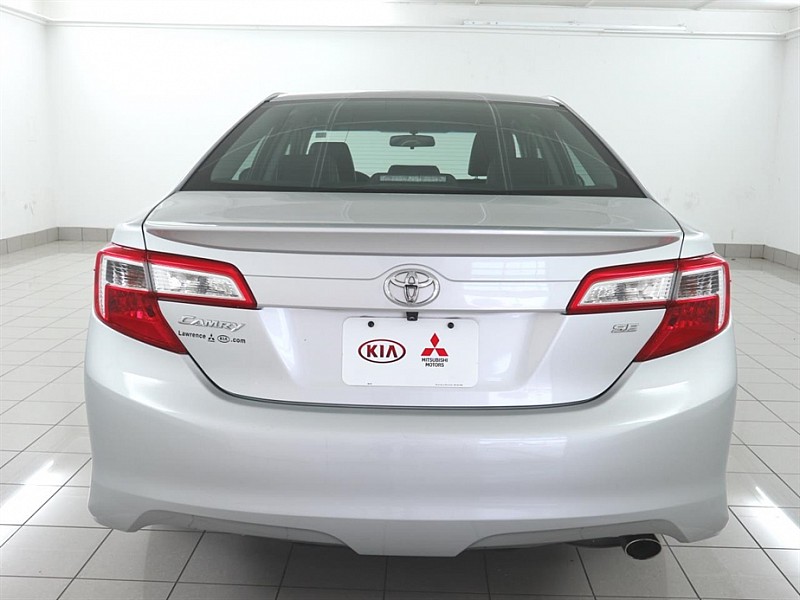 Pre-Owned 2014 Toyota Camry 4d Sedan SE Mid-Size Car in Lawrence # ...
