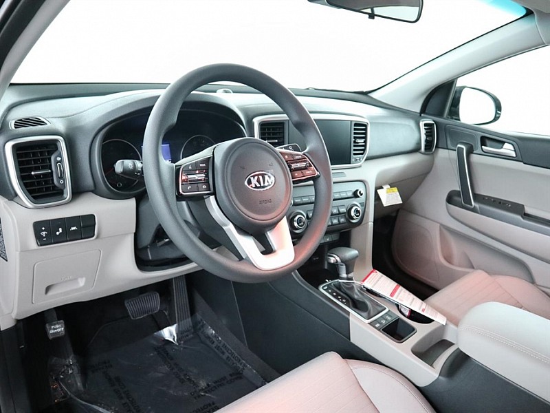 New 2020 Kia Sportage 4d SUV AWD LX w/Popular Pkg Compact